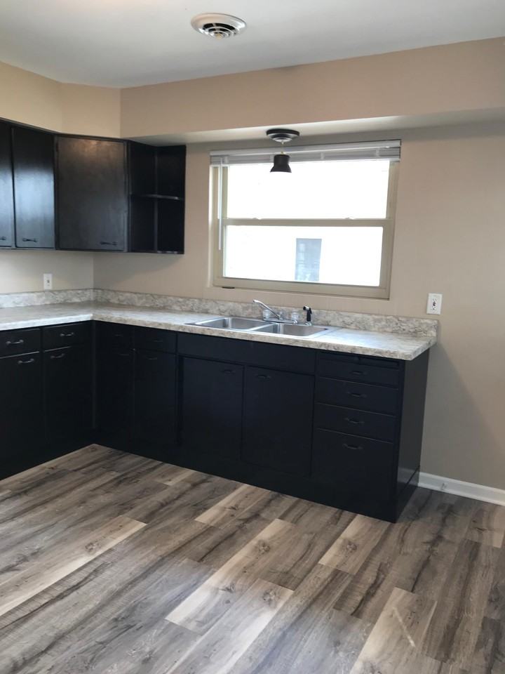 412 4th Ave - Photo 3 of 13