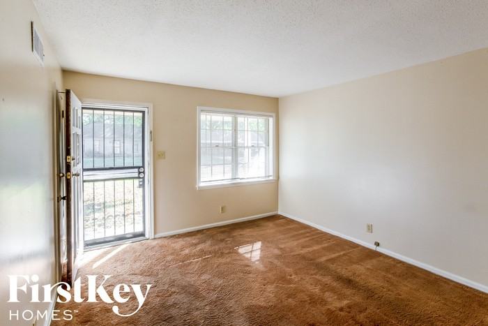 1324 Eason Ave - Photo 3 of 15