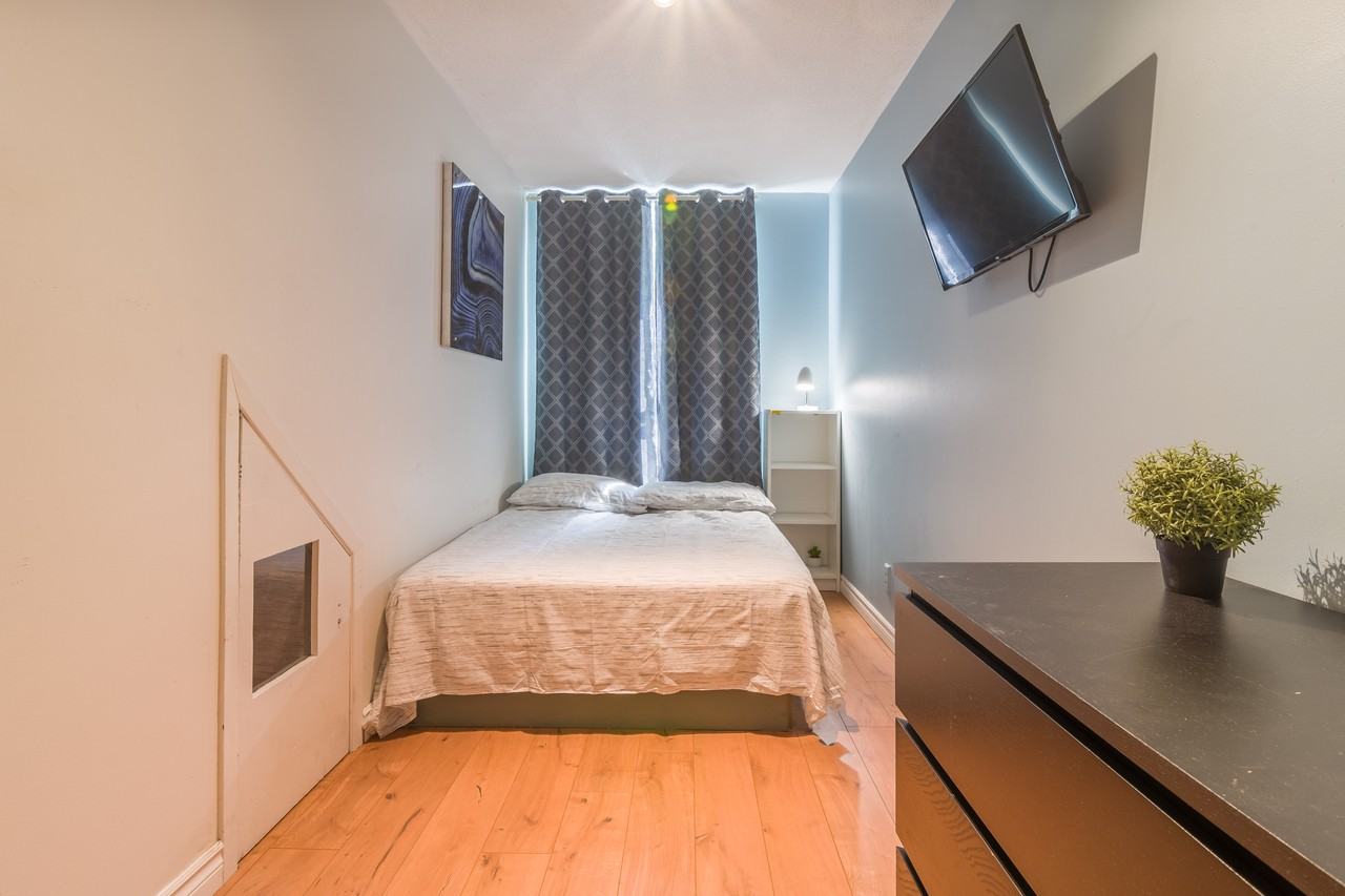 1669 Rue Joliette - Photo 6 of 20