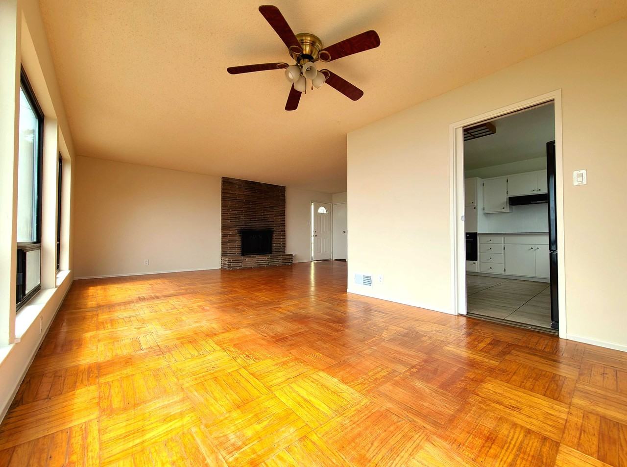 90 Westline Dr - Photo 3 of 15