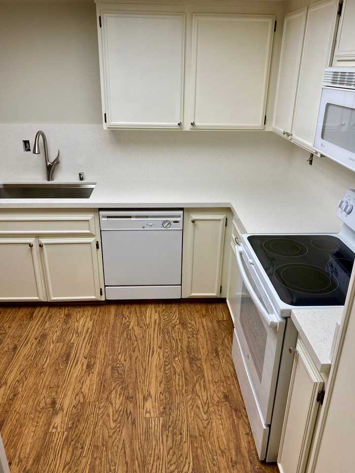 1626 S Mayflower Ave #A - Photo 2 of 15