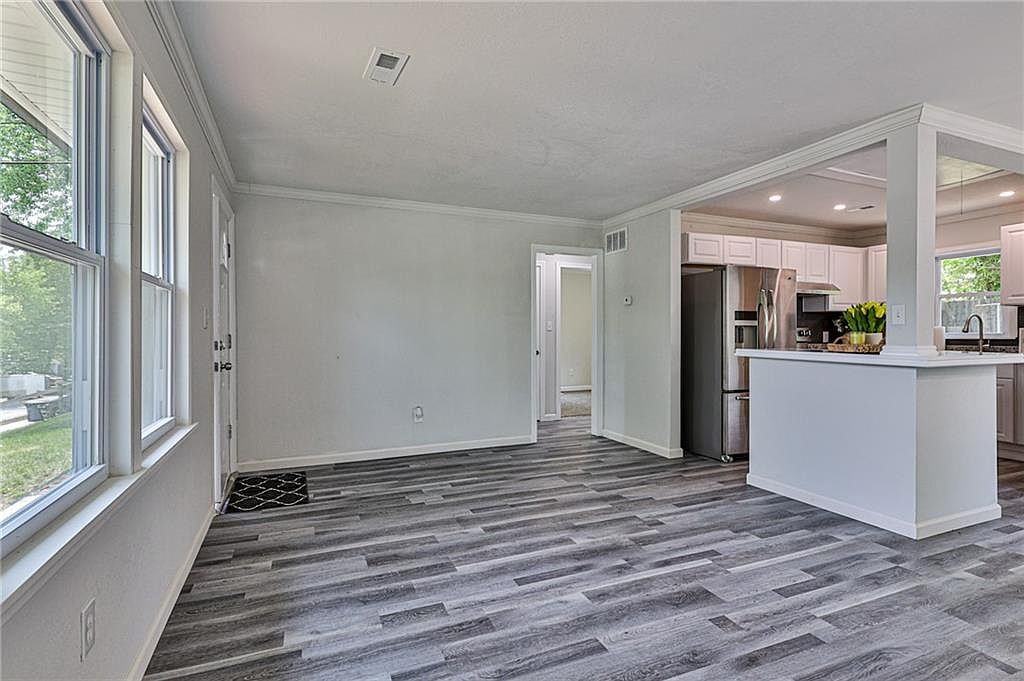 3505 Bantry Way #NA - Photo 3 of 6