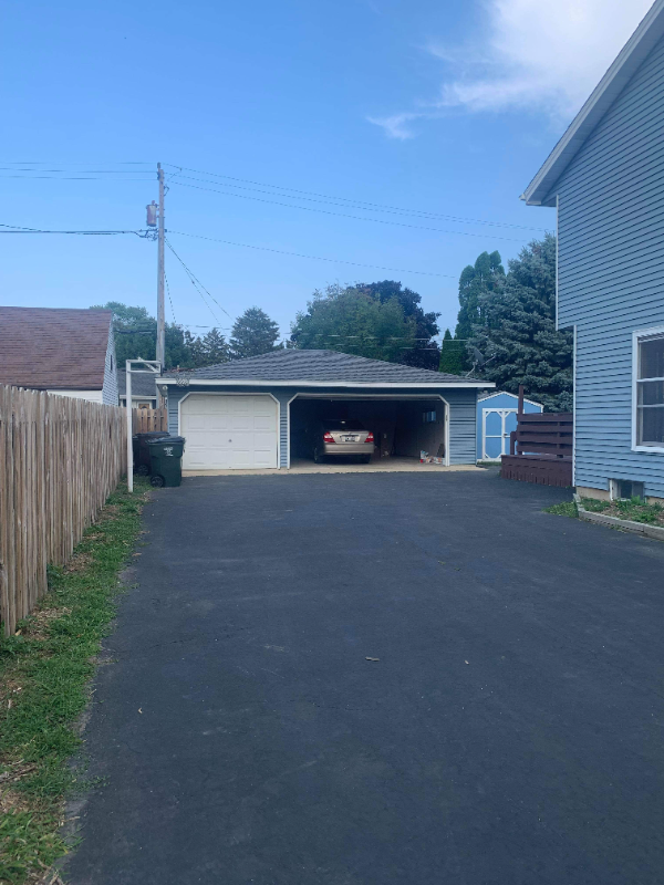 4050 S Brust Ave - Photo 3 of 12