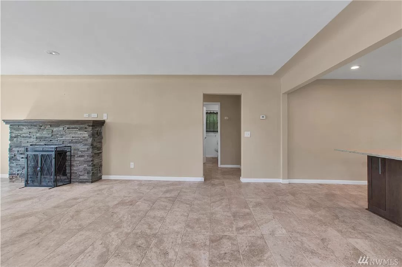 1511 Wilson St Se - Photo 3 of 18