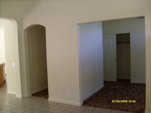 4201 Preservation Dr - Photo 3 of 10