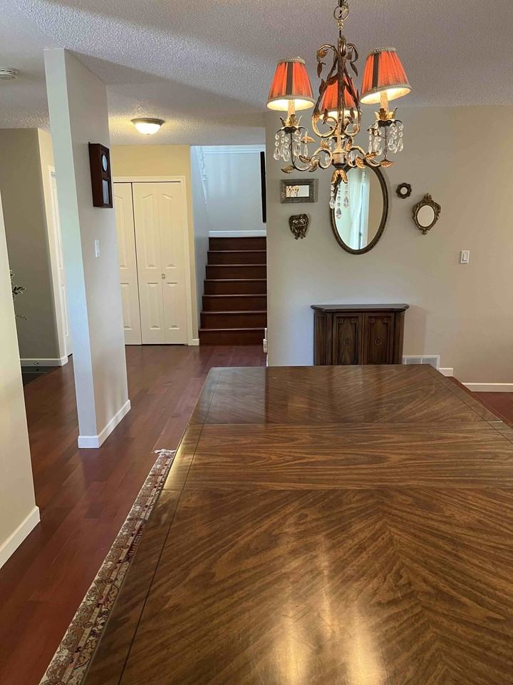 3342 Garibaldi Drive - Photo 4 of 18