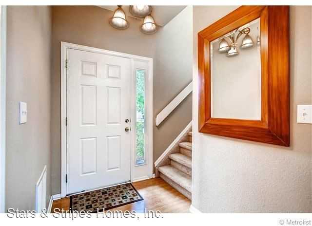 5208 S Shawnee Way - Photo 3 of 14