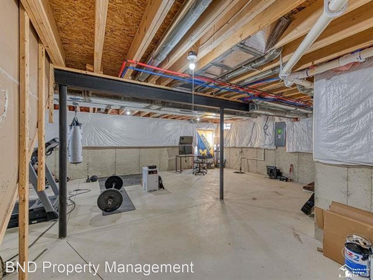 5145 Westminster Dr - Photo 3 of 5