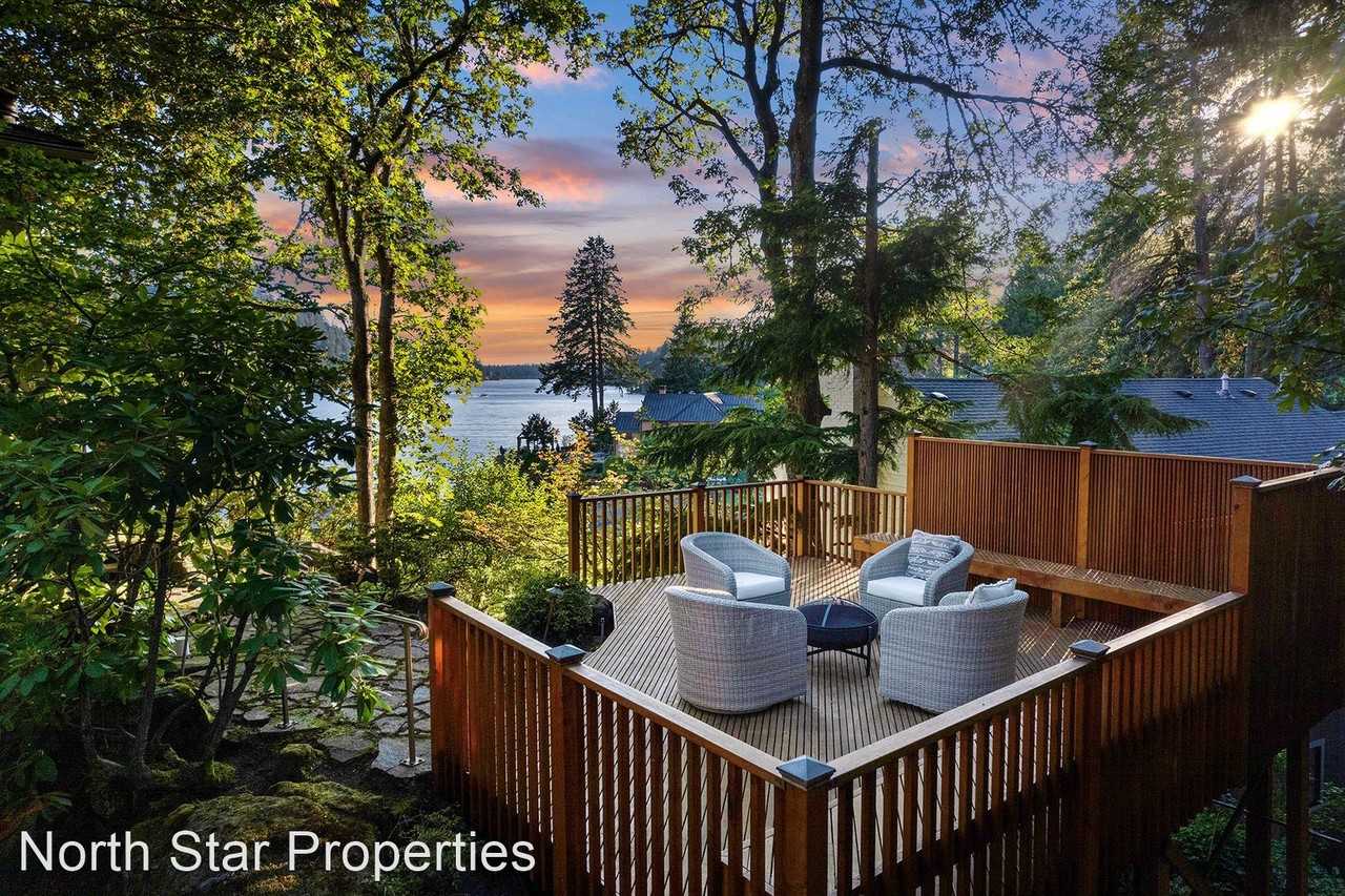 1131 Northshore Rd - Photo 2 of 29