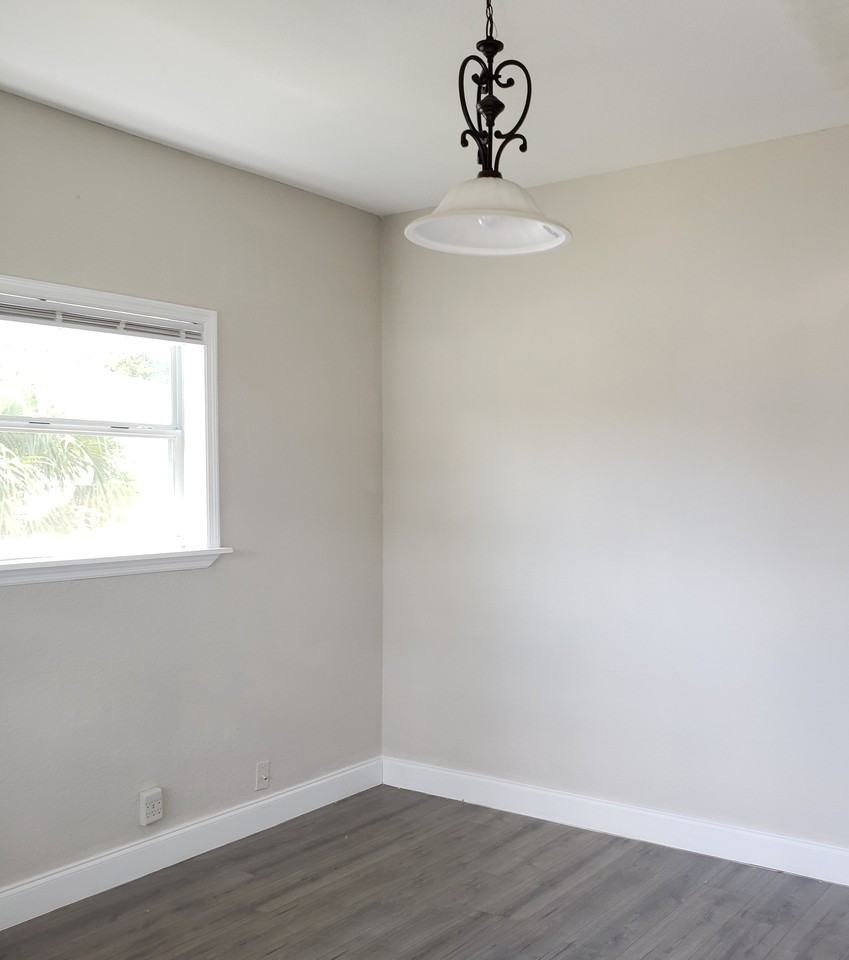 2403 Durham St #1 - Photo 3 of 19