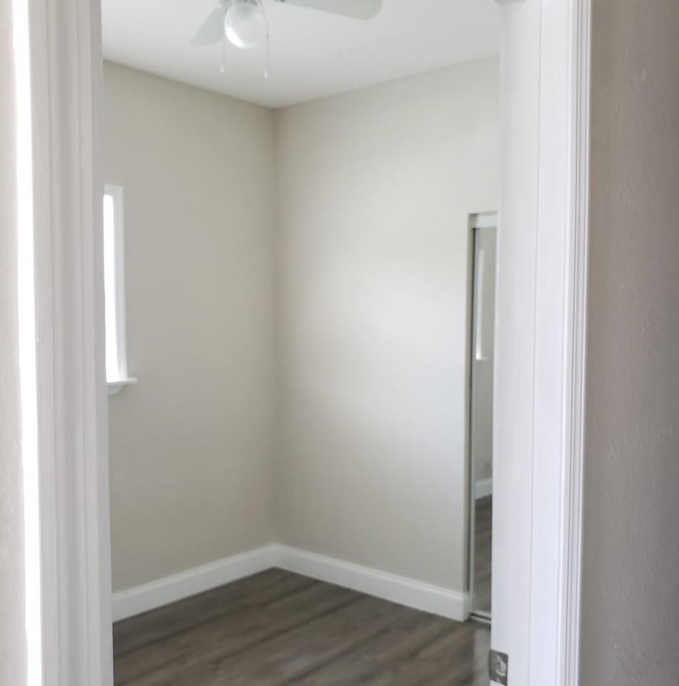 2403 Durham St #1 - Photo 7 of 19
