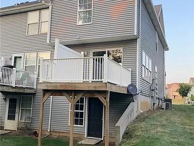 2214 Sw Rambling Vine Rd - Photo 3 of 19
