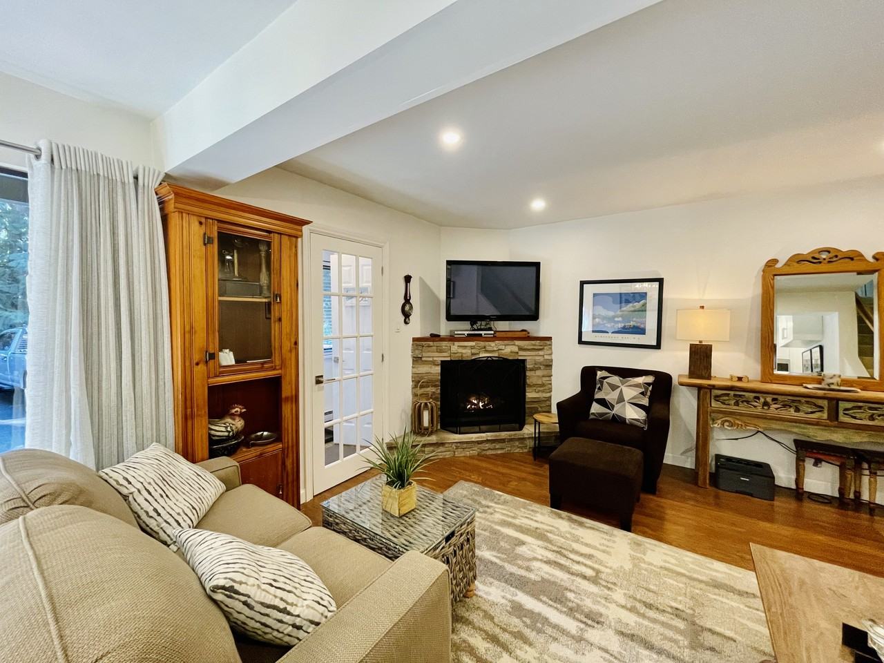 8052 Timber Lane - Photo 2 of 16