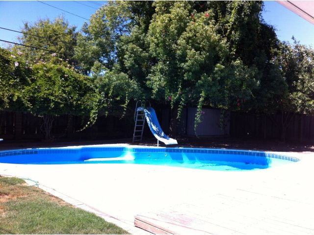 1333 Bretmoor Way - Photo 3 of 11