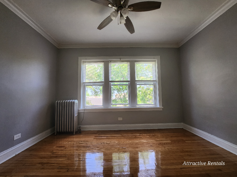 5350 W Division St #3R - Photo 2 of 11