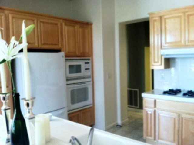 163 Golden Eagle Ln - Photo 2 of 7