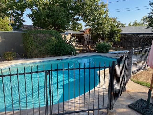 4107 E Minnezona Ave #NA - Photo 2 of 9