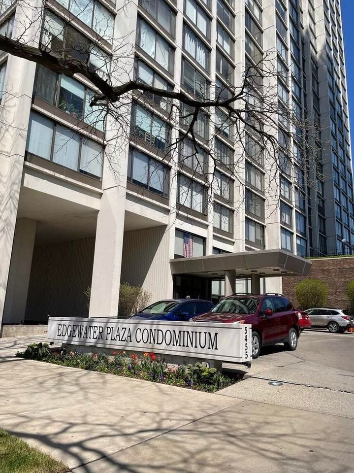 5455 N Sheridan Rd #608