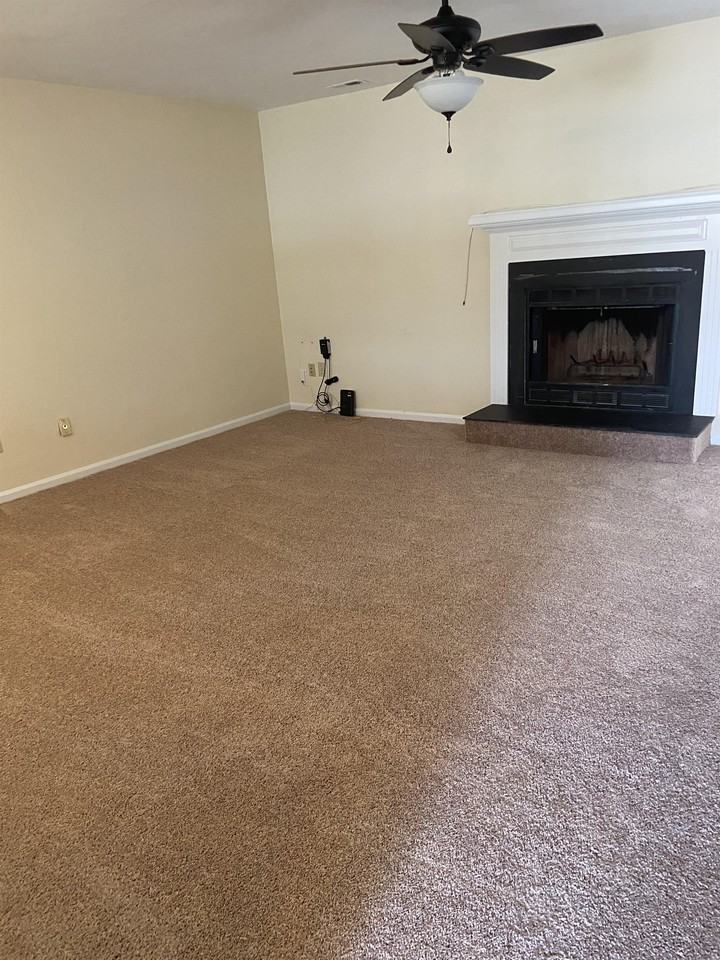 910 Jay Are Ct #1 - Photo 7 of 26