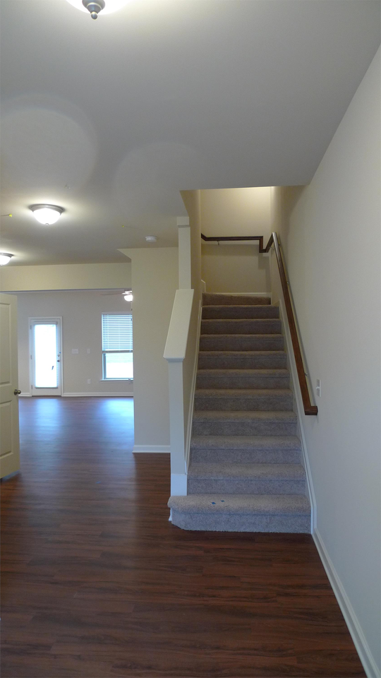 92 Greenfield Dr #1 - Photo 6 of 11