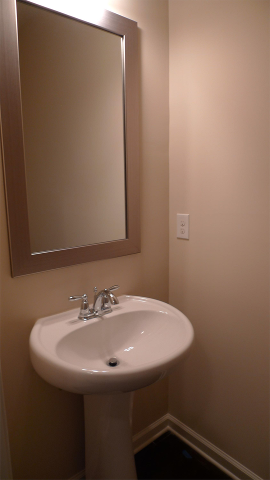 92 Greenfield Dr #1 - Photo 7 of 11