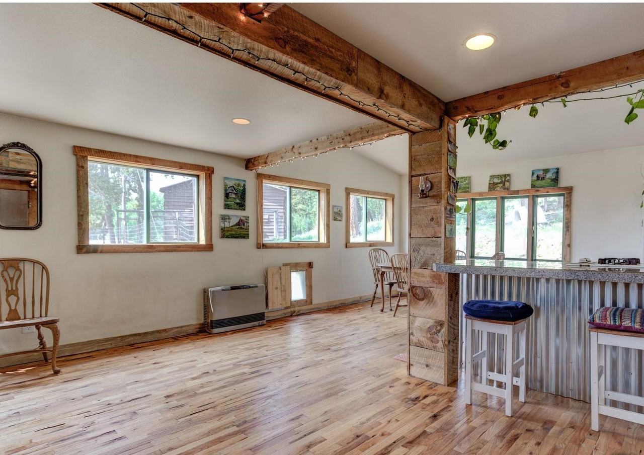 173 Lodge Pole Way #1 - Photo 2 of 33