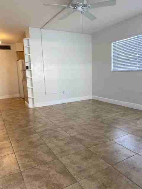 4565 Duhme Rd - Photo 3 of 14