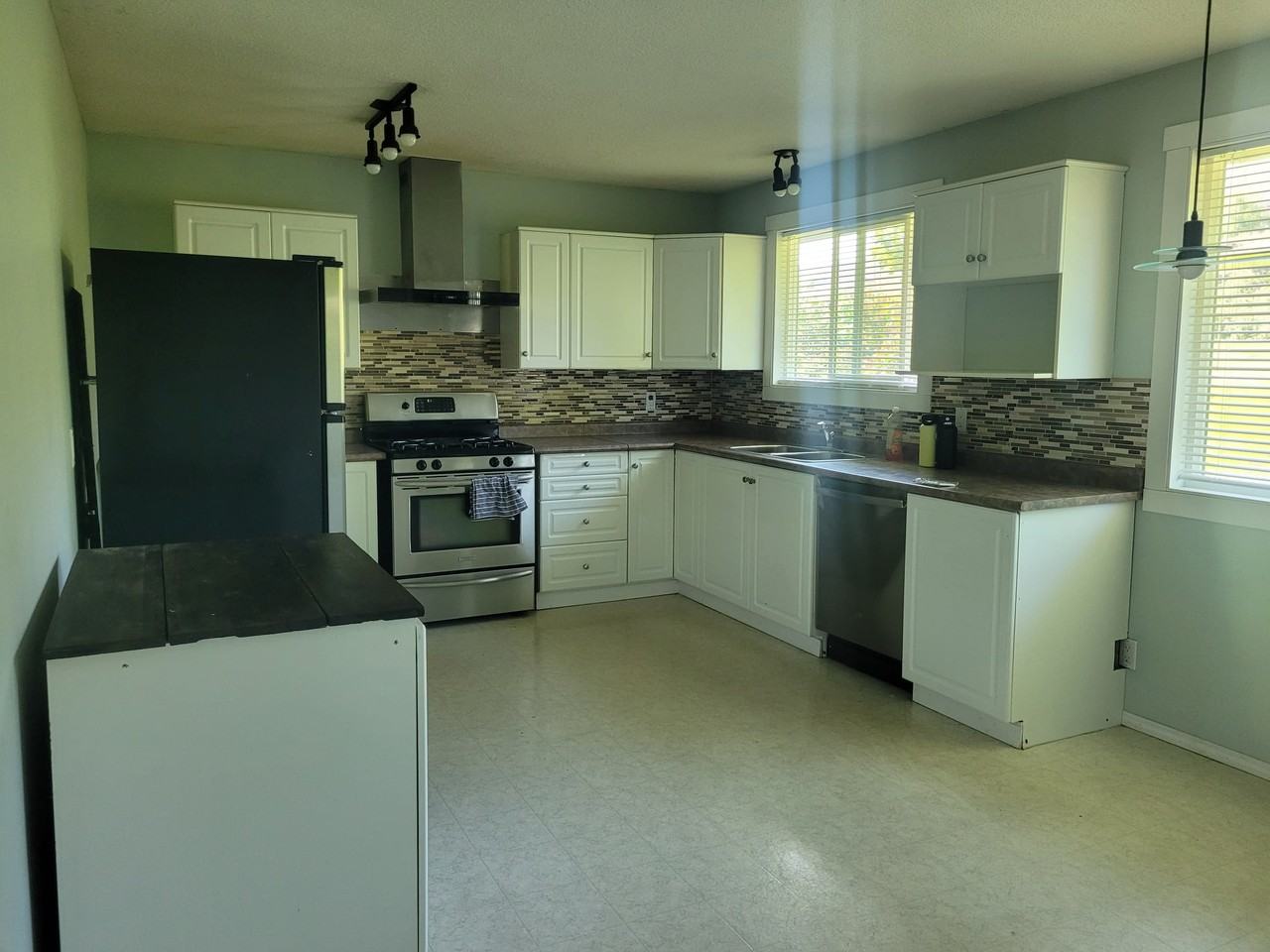 6639 Topaz Road - Photo 3 of 7