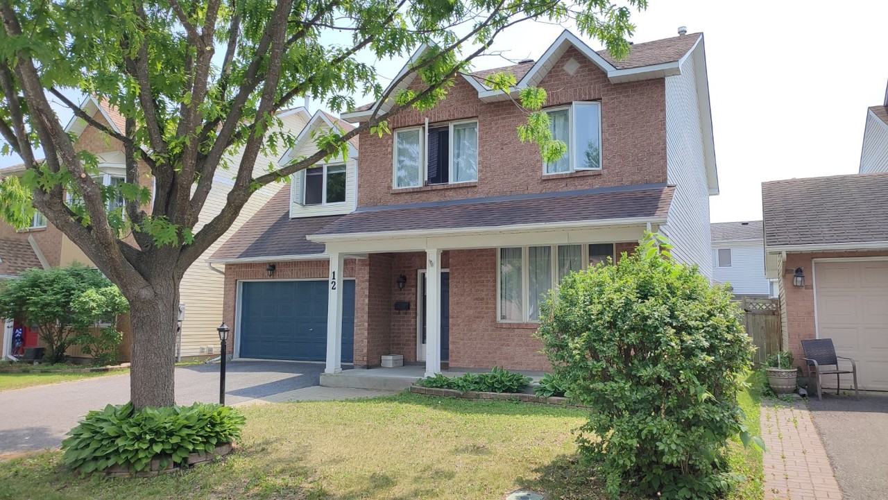 12 Summerwind Cres - Photo 2 of 34