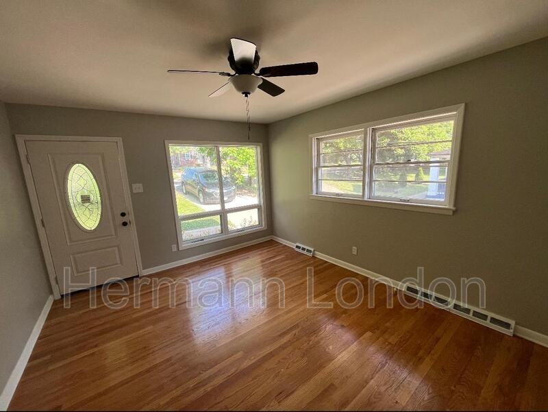 3722 Brown Rd - Photo 3 of 10