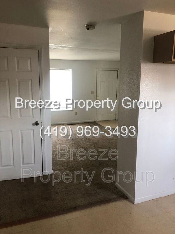 533 Hope St - Photo 2 of 13