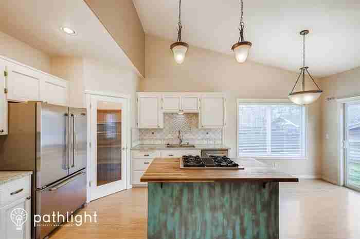 15912 65th Street Ct E - Photo 3 of 17