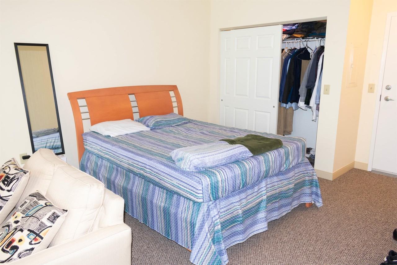 800 James AveUnit 6204 #6204 - Photo 5 of 35