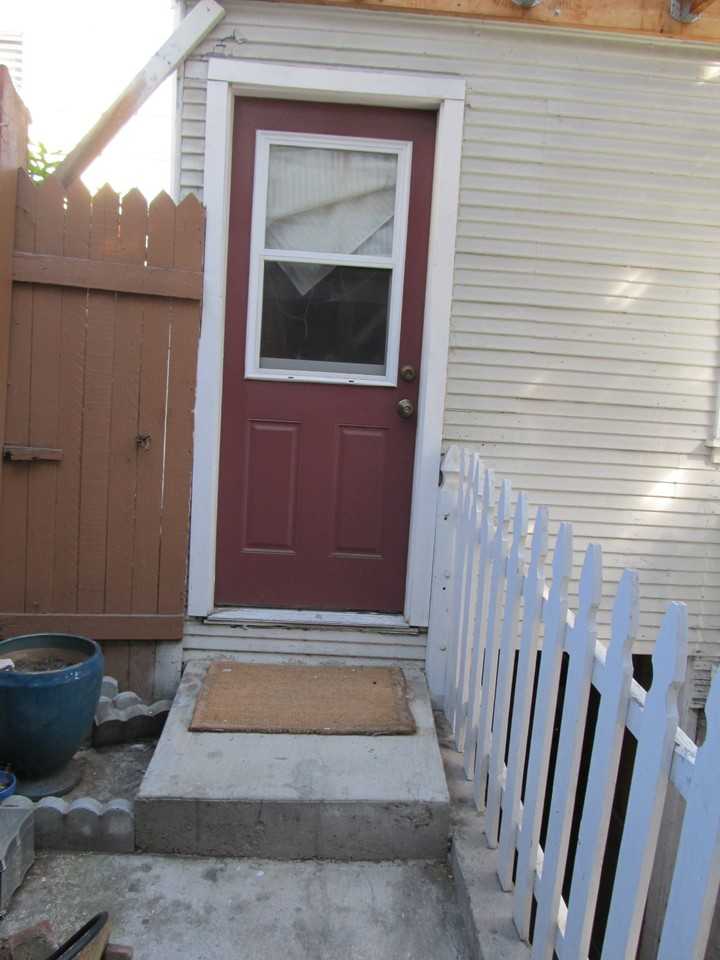 122-126 E. San Salvador - 122A #122A - Photo 2 of 24