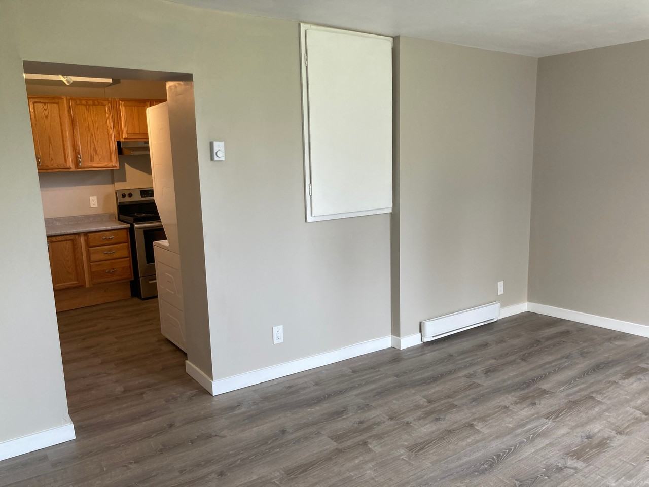 946 Elizabeth Street #1 - Photo 5 of 18