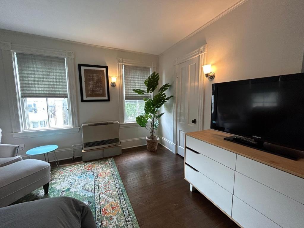 8 S Union St - Photo 6 of 22