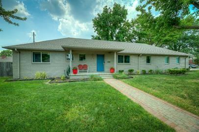 4308 S Irvington Ave - Photo 2 of 28