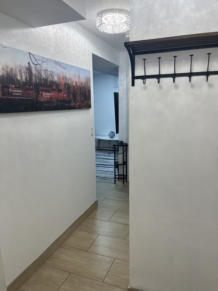 1300 Berkley Drive Northwest #1300B - Photo 2 of 7