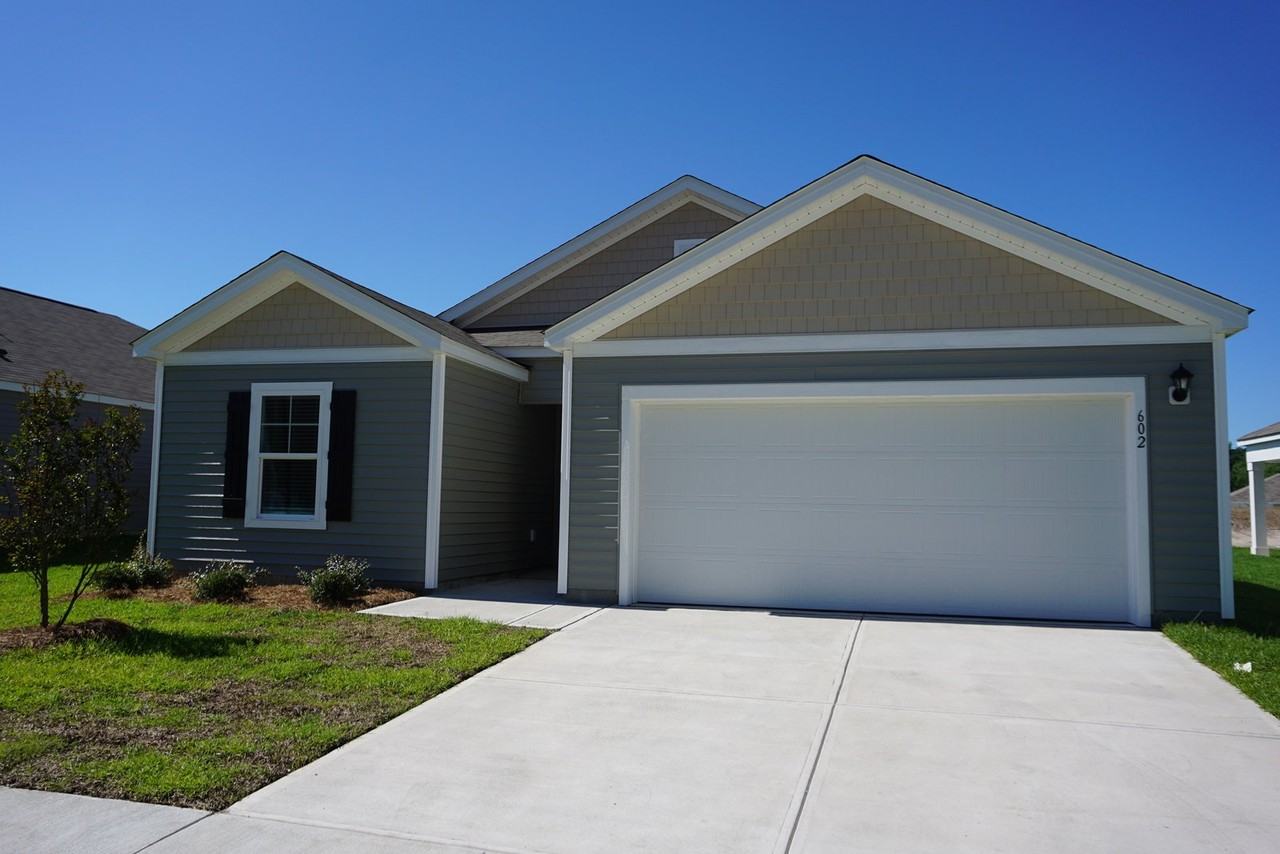 602 Draymore Dr Ne - Photo 3 of 23