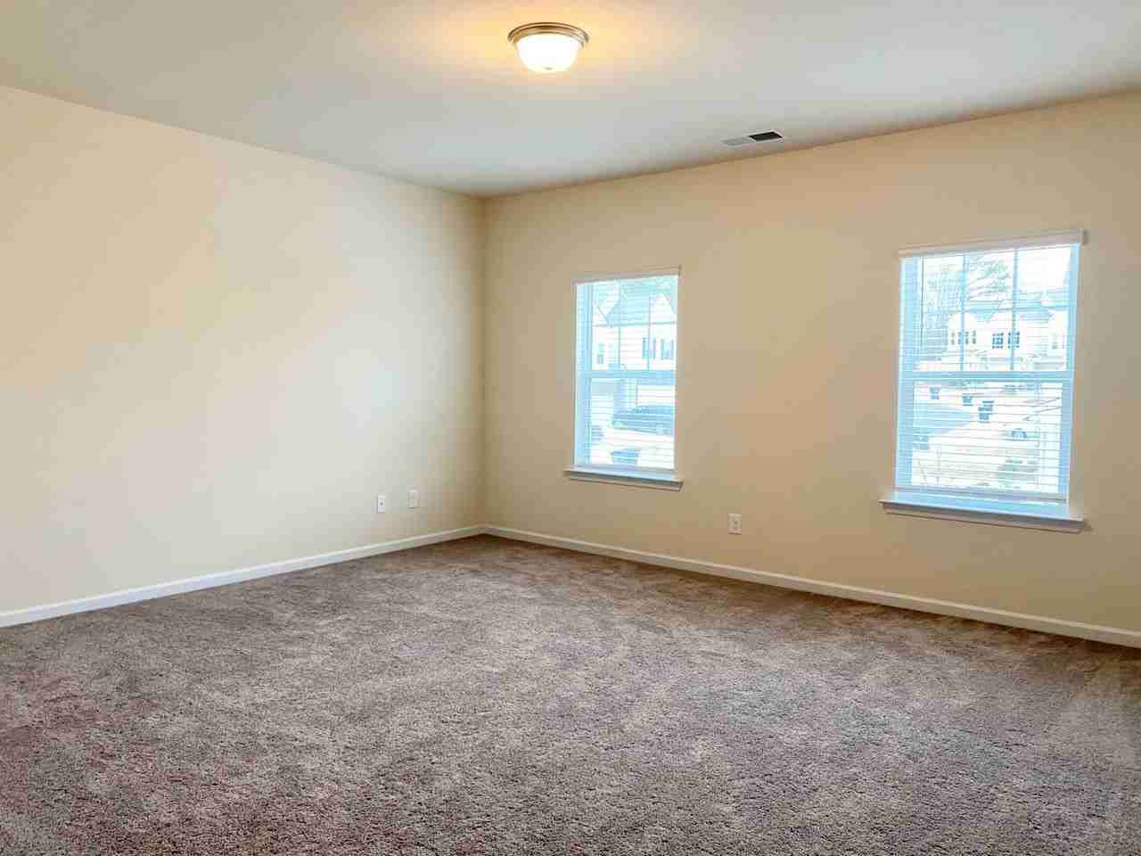 122 Inman Dr #NA - Photo 3 of 10