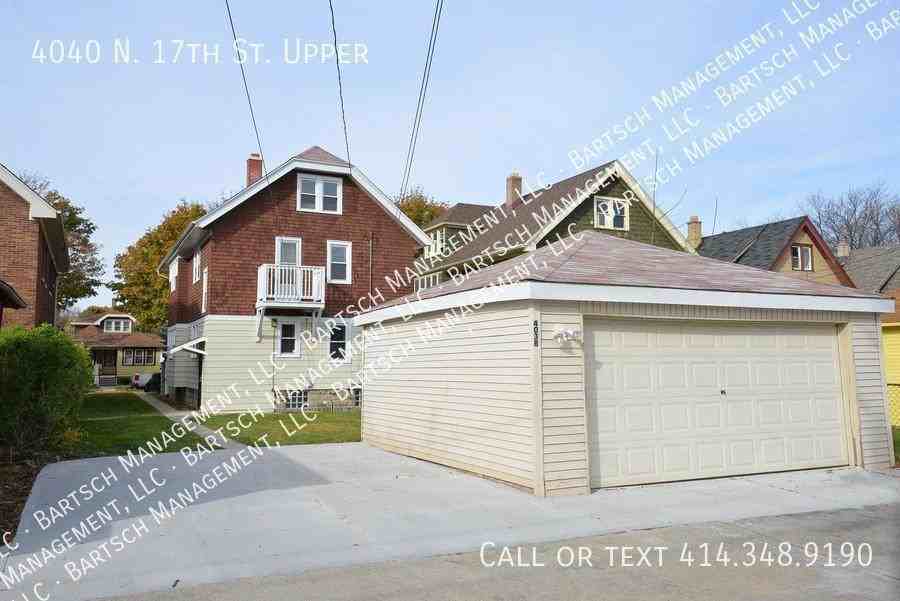 4040 N 17th St Uppr - Photo 3 of 17