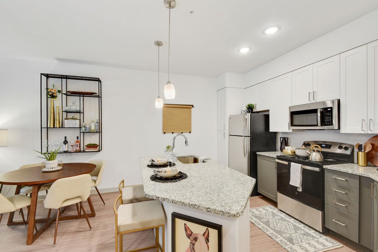 Chapel Hill - Photo 2 of 45