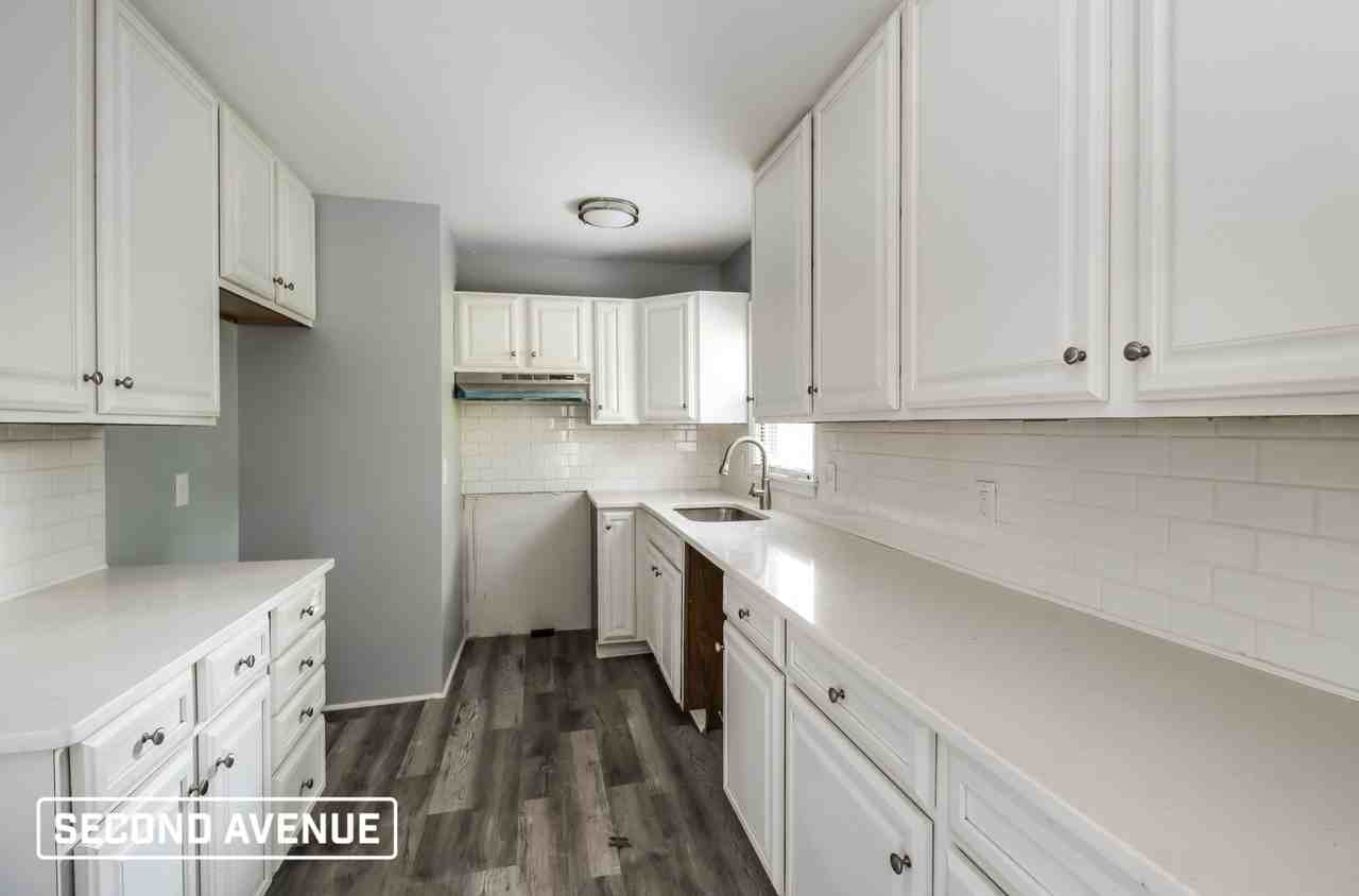 462 Pedretti Ave - Photo 3 of 8
