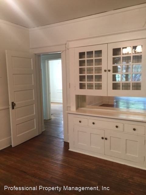 405/407 S 6th St E - Photo 3 of 6