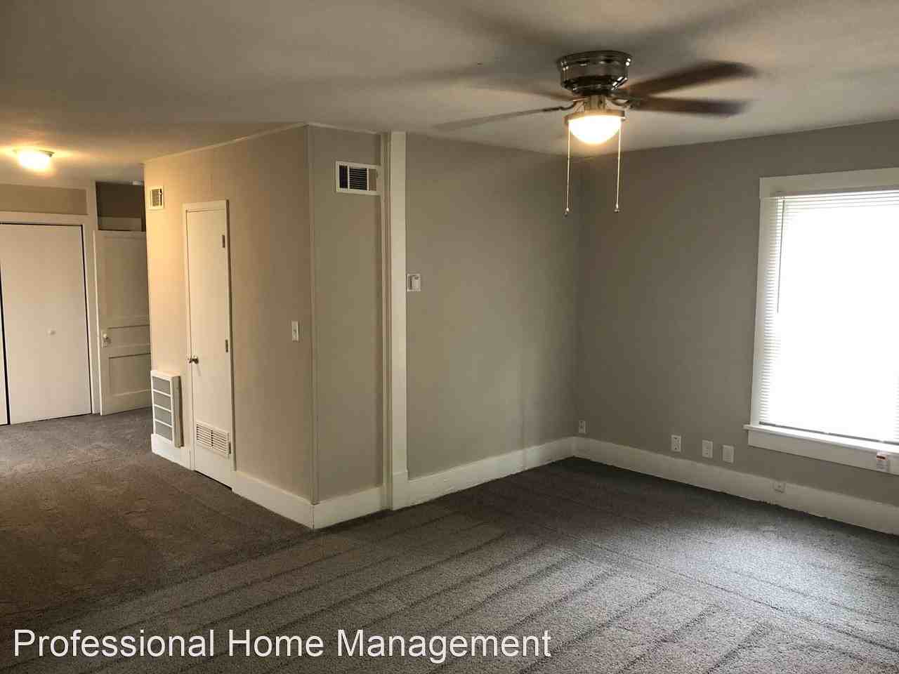 124 W 2nd St - Photo 2 of 8