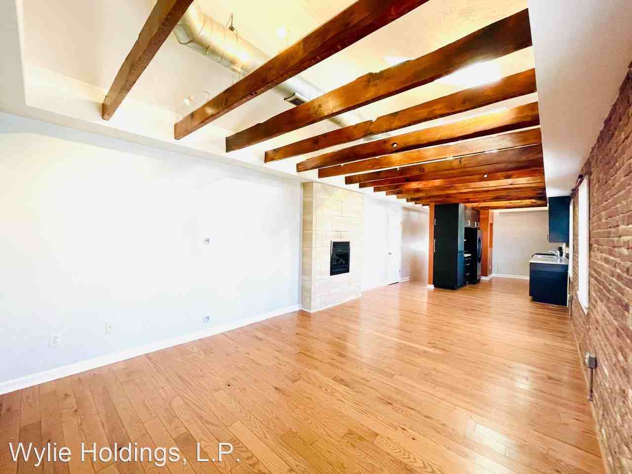 4213 Butler Street - Photo 3 of 13