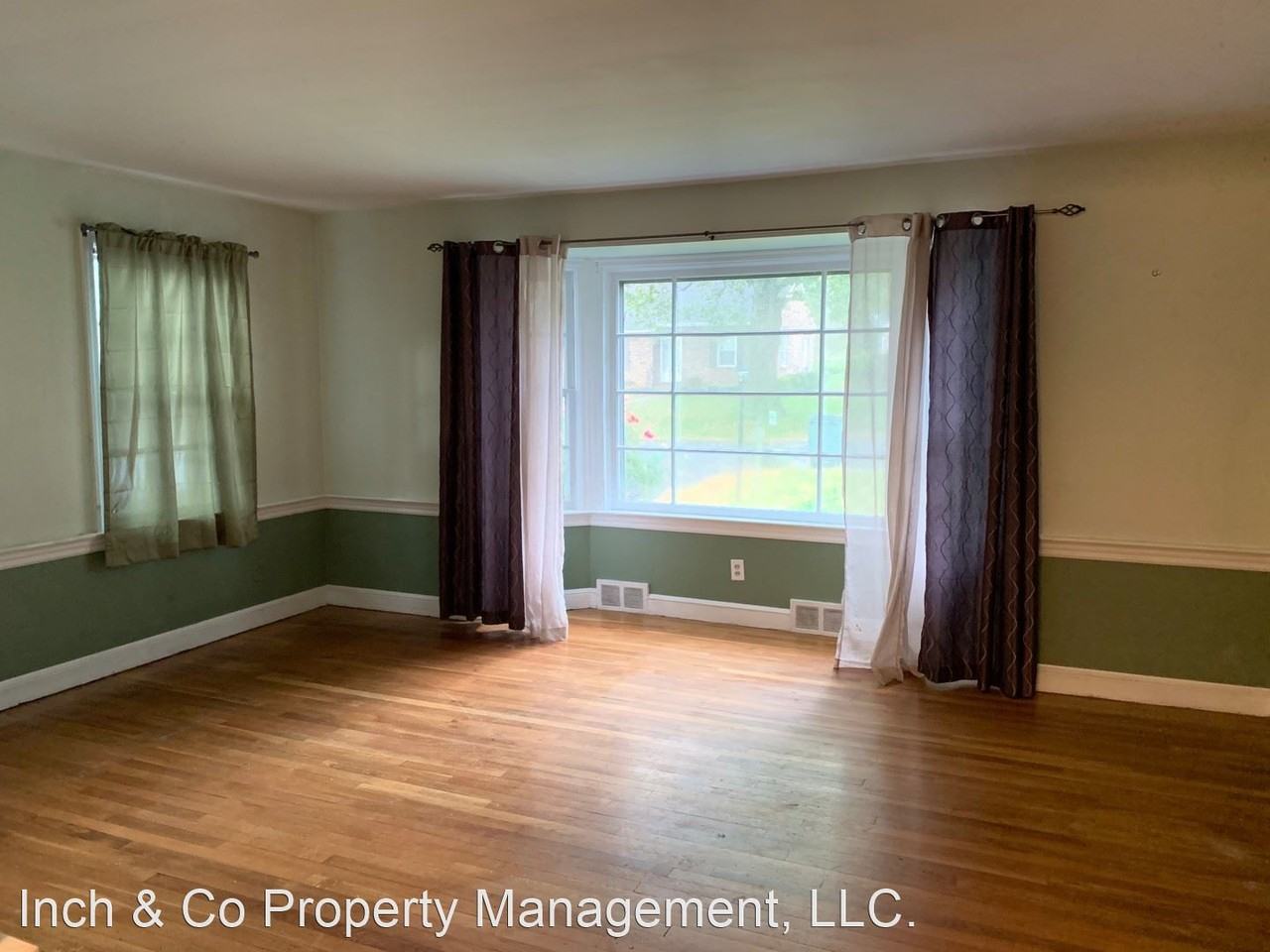 310 S Kershaw St - Photo 2 of 14