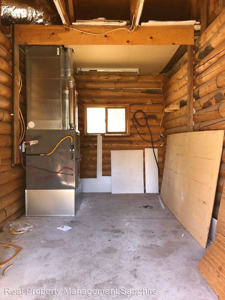 454 Lost Horse Rd - Photo 2 of 20