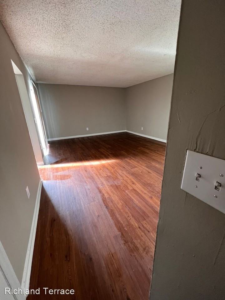 1212 Metze Road - Photo 2 of 10