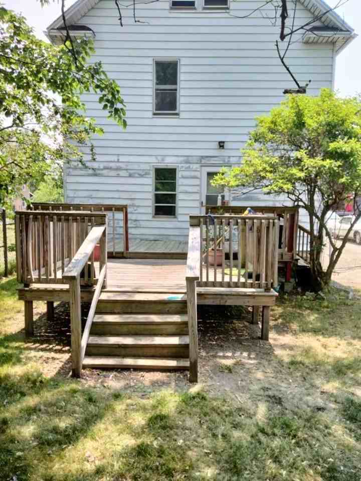 920 East 23rd St. - Photo 2 of 11